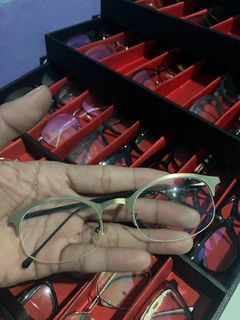 (Kategori: ) berada di . Dikirim oleh barkaz08 (ID iklan 1348992310, Gambar 1). Deskripsi: .