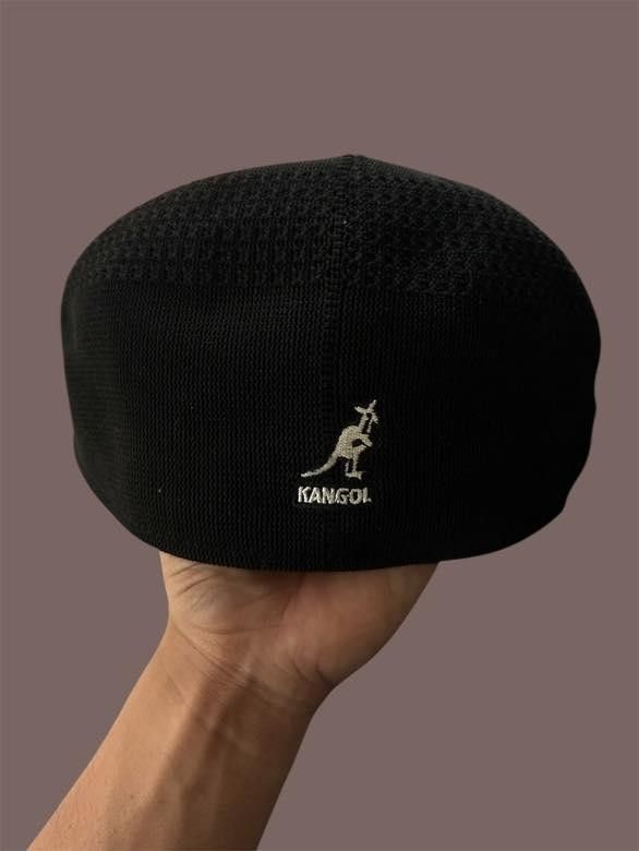 KANGOL BERET (Category: Caps & Hats) located in Manila. Submitted by basagthrift (Listing ID 1348942309, Image 1). Description: M size.