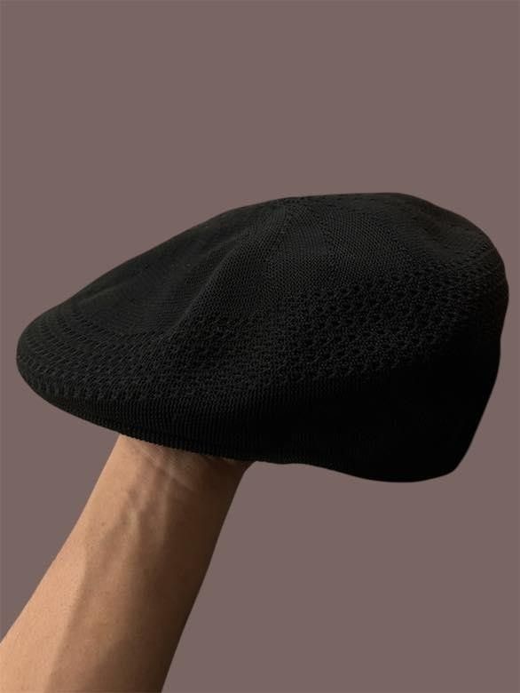 KANGOL BERET (Category: Caps & Hats) located in Manila. Submitted by basagthrift (Listing ID 1348942309, Image 3). Description: M size.