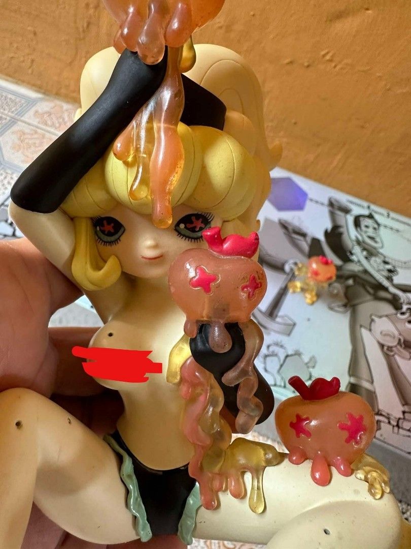 Kidrobot & Junko Mizuno collab art toy (Category: Designer & Blind Box Toys) located in Quezon City. Submitted by hapipaks (Listing ID 1348985718, Image 3). Description: what you see is what you get. loose/no box placed in a funko protector then displayed for some time... selling for 8K or trade to diff art toy or SHF Raditz.