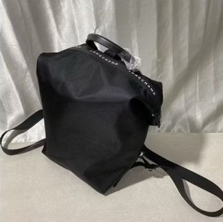(Kategori: ) berada di . Dikirim oleh tassea (ID iklan 1348937957, Gambar 1). Deskripsi: .