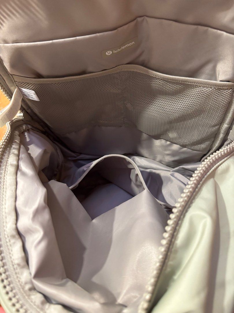 Lululemon backpack (All Day Essentials Backpack 26L), Women's Fashion, Bags  & Wallets, Backpacks on Carousell