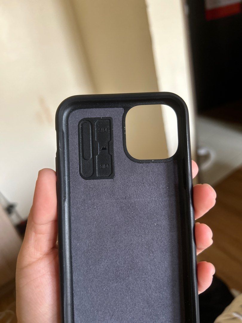 Mous case (Category: Cases & Sleeves) located in Taguig. Submitted by tidytitan (Listing ID 1348826624, Image 2). Description: .
