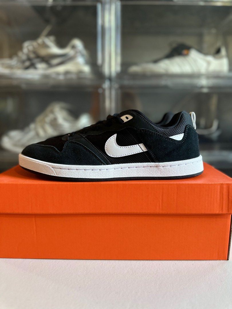 NIKE SB ALLEYOOP BLACK/WHITE (Category: Sneakers) located in Bocaue. Submitted by snkrplugph (Listing ID 1348890906, Image 2). Description: 🚨WTS🚨 NIKE SB ALLEYOOP BLACK/WHITE •Size 8.5 •Brand new, no box •2k only DM me 📩.