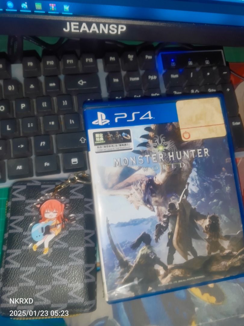 Ps4 game - Monster hunter world (Category: PlayStation) located in Malabon City. Submitted by angeloantigal (Listing ID 1349000363, Image 1). Description: With casing Rfs: i already sold my PS4 meet up lalamove sagot mo fee.