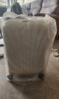 （分類：）位於 。 由 sellgoodsforlunch 提交（商品編號 1348832215，圖片 1）。簡介： 。