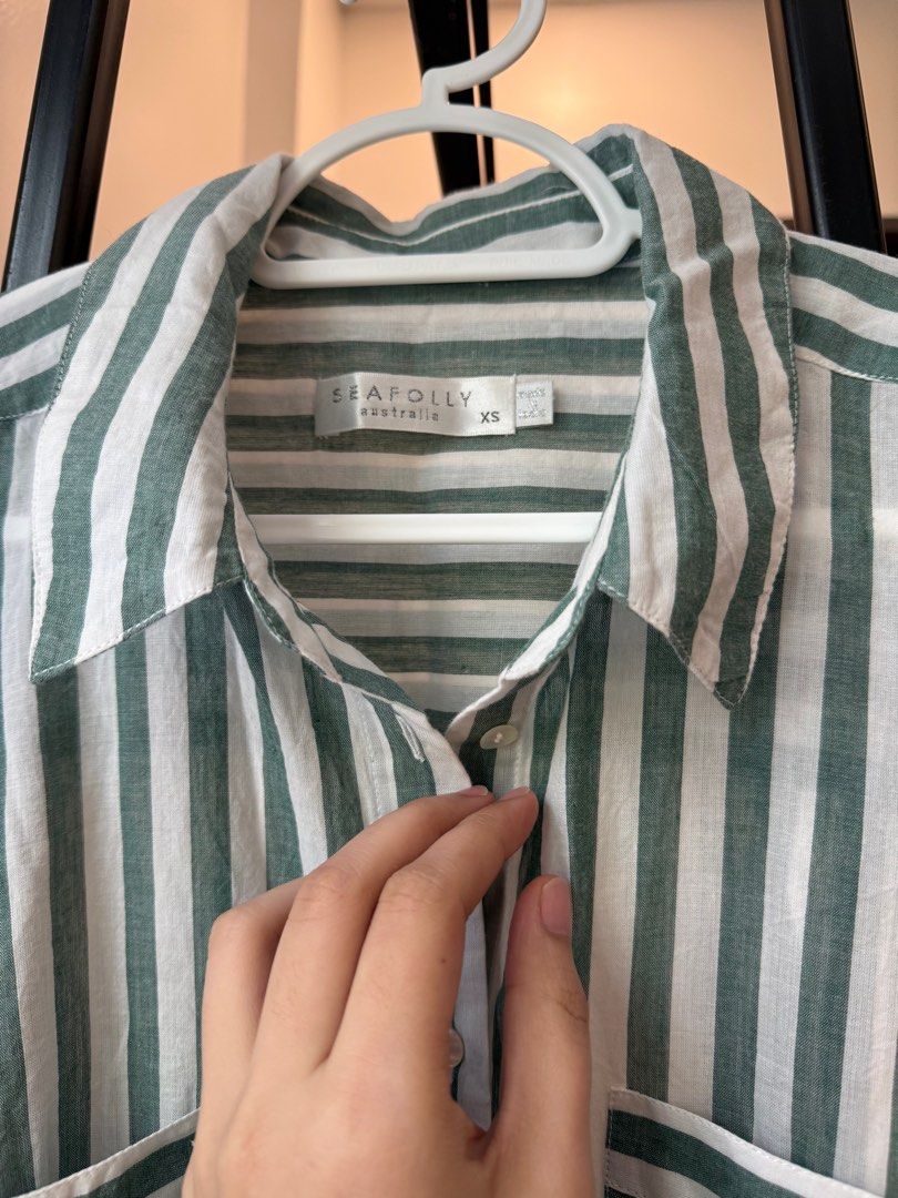 Seafolly Beach Dress Kaftan (Category: Dresses) located in Dingalan. Submitted by reyshycle (Listing ID 1348895429, Image 3). Description: Good condition 9.5/10 Great for summer or resort wear. Can fit up to small to semi large frame..