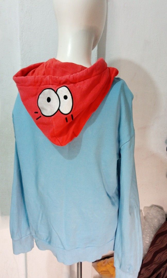small to medium size es monster blue hoodie jacket (Category: Hoodies) located in Echague. Submitted by manikaisabelavarietyshop (Listing ID 1348950964, Image 2). Description: small to medium size es monster blue hoodie jacket.