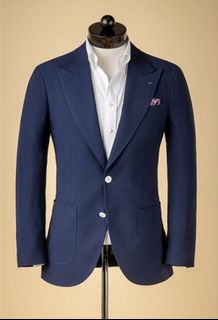 (Category: ) located in . Submitted by citywardrobe (Listing ID 1348830868, Image 1). Description: .