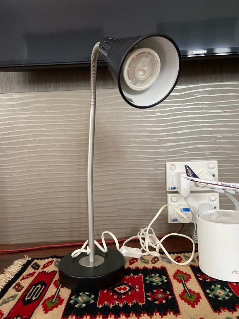 Table Lamp (Category: Lighting) located in Singapore. Submitted by artthatislife (Listing ID 1348898005, Image 2). Description: Height 43 cm.