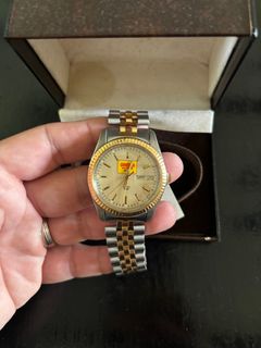 (Category: ) located in . Submitted by agentyellow888 (Listing ID 1348942390, Image 1). Description: .