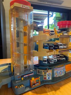 (Category: ) located in . Submitted by cellarmaster (Listing ID 1348823803, Image 1). Description: .