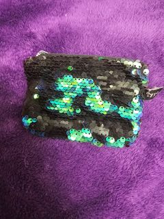 (Category: ) located in . Submitted by rosegxy (Listing ID 1348994937, Image 1). Description: .