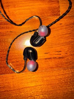 (Category: ) located in . Submitted by vinpang (Listing ID 1348957955, Image 1). Description: .