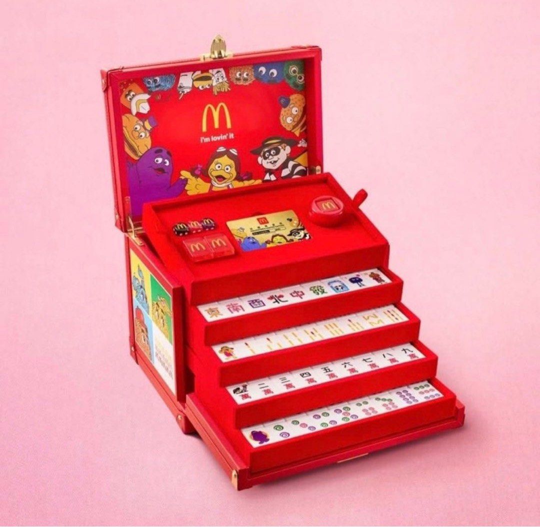 全新50周年麥當勞人物紀念水晶麻雀, 興趣及遊戲, 收藏品及紀念品, 古董收藏- Carousell