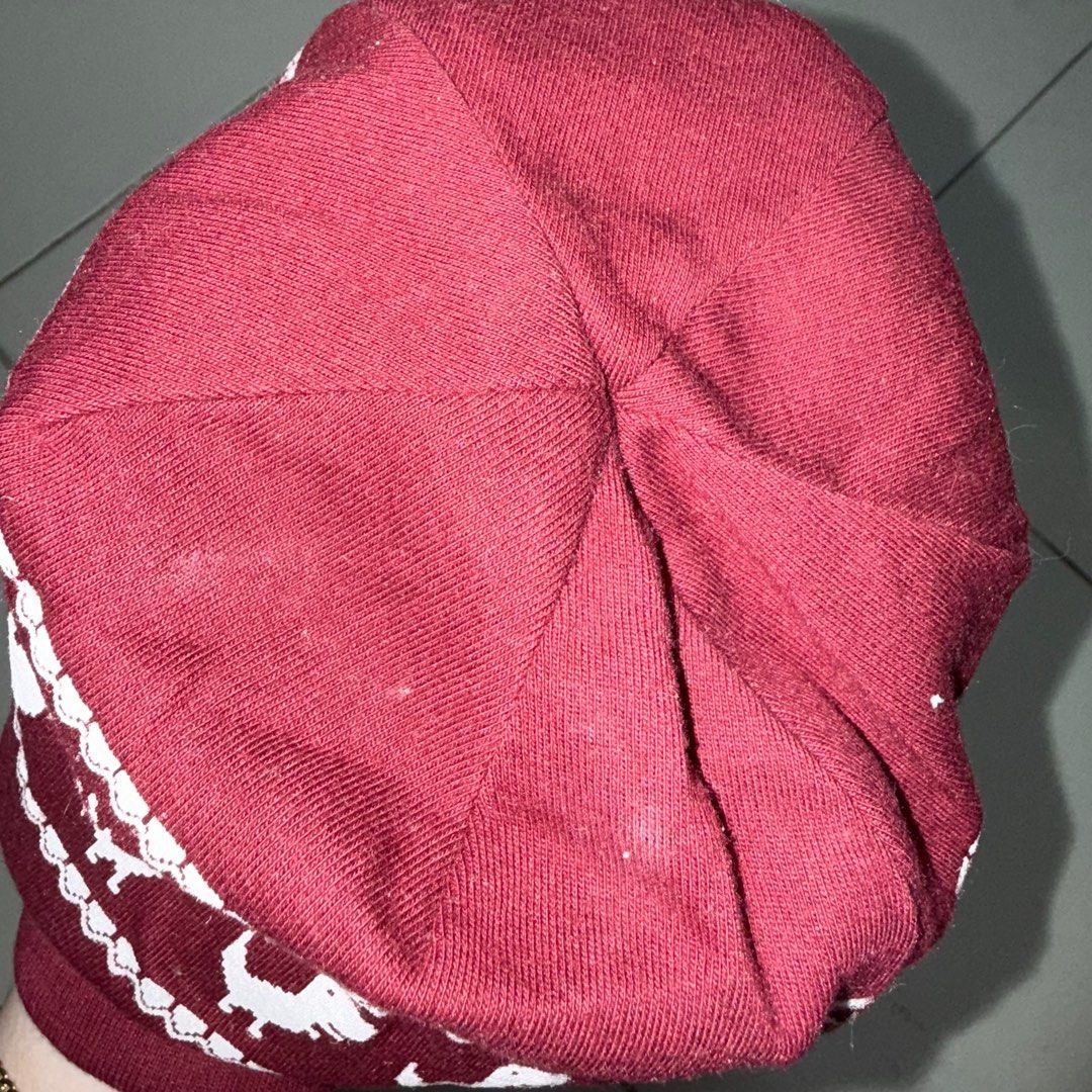 Artwork Beanie (Category: Beanies) located in Manila. Submitted by eancc (Listing ID 1349094098, Image 3). Description: No damages RFS: Decluttering MOP: Gcash BDO BPI.