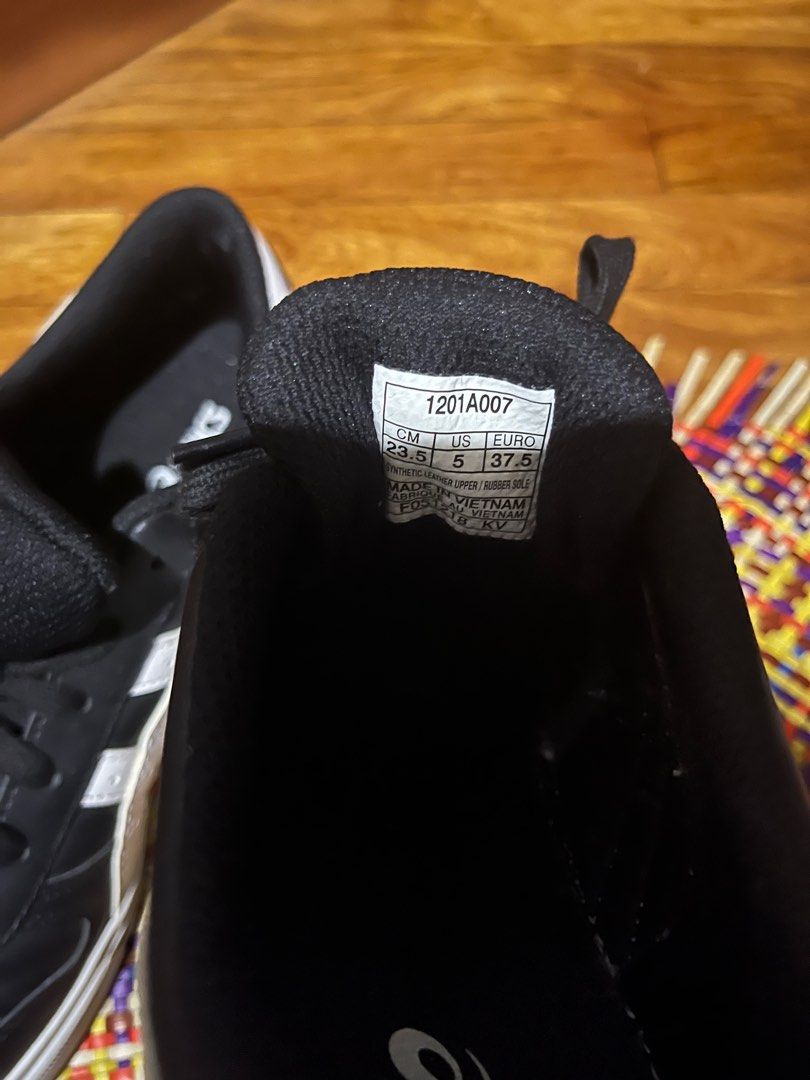 ASICS black and white sneakers (Category: Sneakers) located in Makati City. Submitted by gapofa (Listing ID 1349161938, Image 3). Description: Original. Worn once and in good as new condition. .