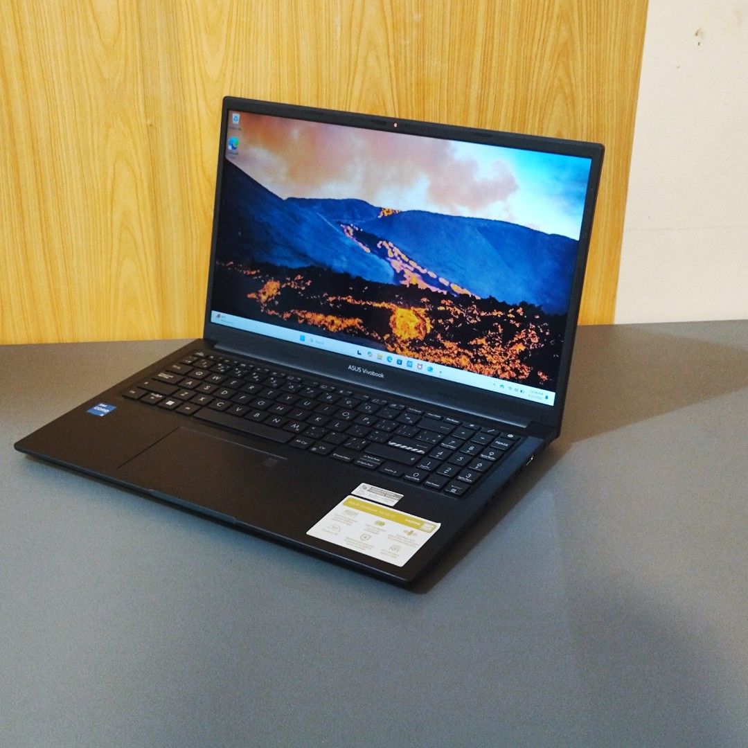 ASUS Vivobook TOUCH SCREEN core i5 13TH GEN 8RAM 512 SSD (Category: Laptops & Notebooks) located in Manila. Submitted by jaycore19 (Listing ID 1349097962, Image 2). Description: ASUS Vivobook TOUCH SCREEN core i5 13TH GEN 8RAM 512 SSD Processor: 13th Gen Intel(R) Core(TM) i5-1335U(12 CPUs), ~1.3GHz Current Display Mode: 1920 x 1080 (32 bit)(60Hz) Intel(R) UHD Graphics MEMORY 8RAM STORAGE 512 SSD Good For Video Editing Goof For Auto cad Online Cla