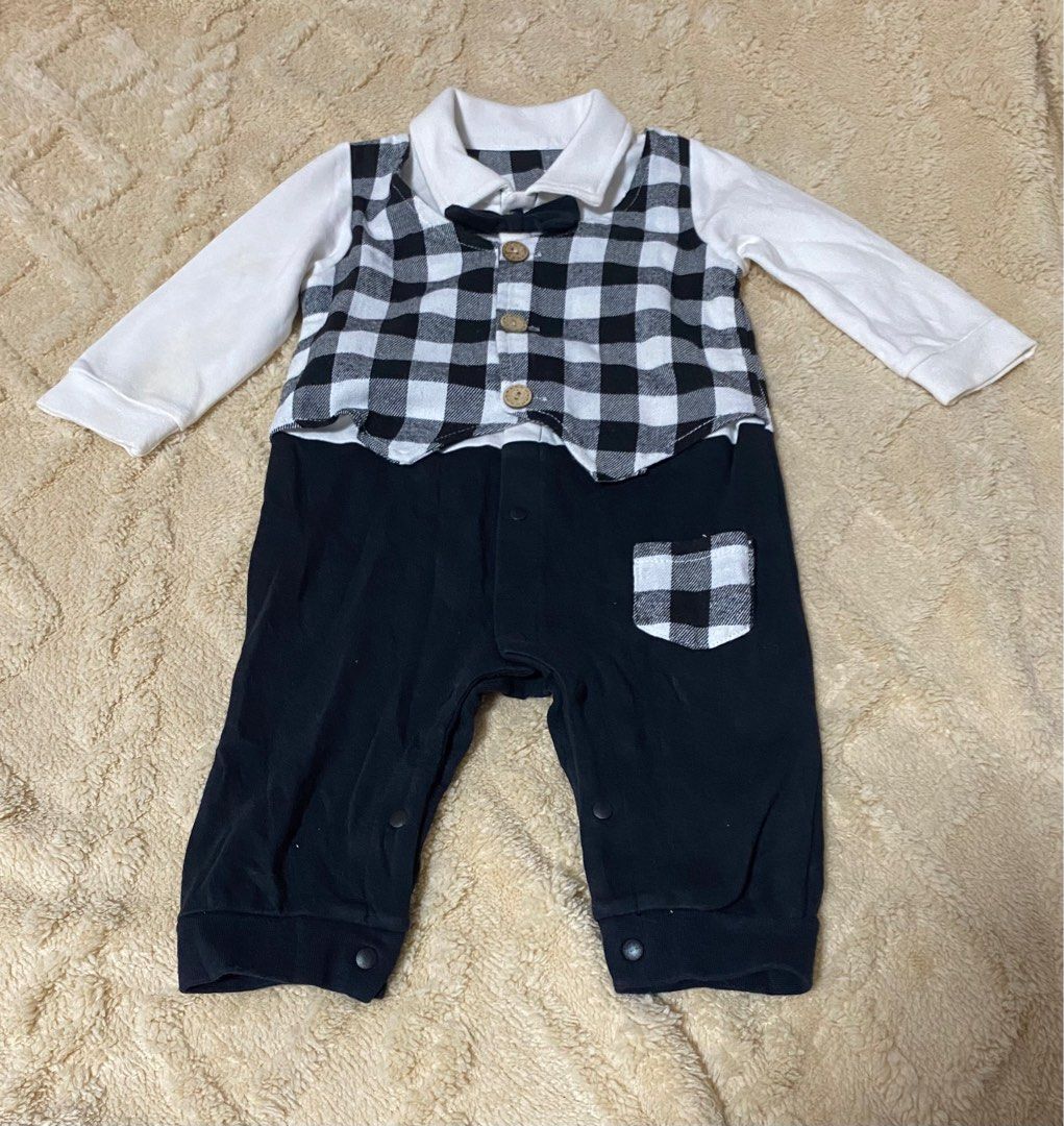 Baby Formal - 12months (Category: Babies & Kids Fashion) located in Antipolo. Submitted by random_it3ms (Listing ID 1349025525, Image 1). Description: Rfs: Decluttering Need wash .