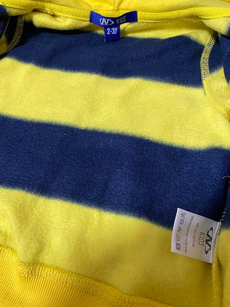 Baby Jacket - 2-3 years old (Category: Babies & Kids Fashion) located in Antipolo. Submitted by random_it3ms (Listing ID 1349028017, Image 3). Description: Rfs: Decluttering.