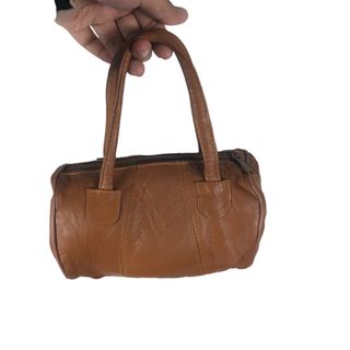 (Category: ) located in . Submitted by nikstore (Listing ID 1349079634, Image 1). Description: .