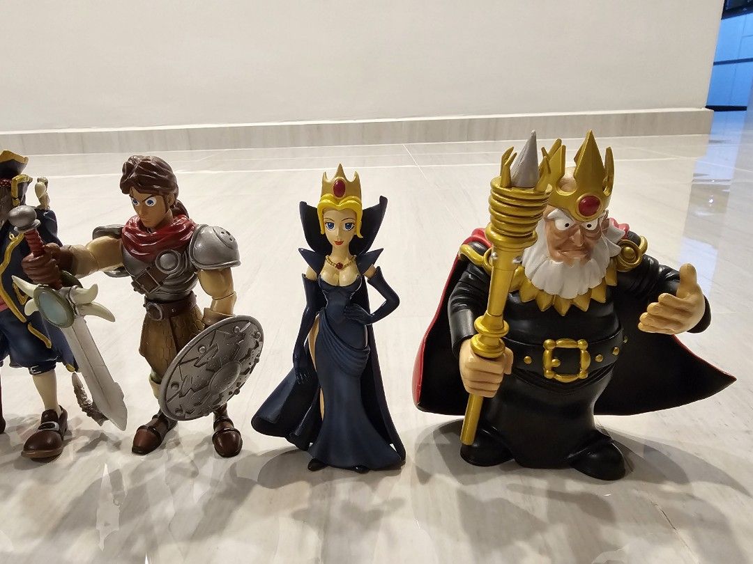 Capcom Maximo Figures (Category: Toy Figures) located in Singapore. Submitted by elsonccp (Listing ID 1349115492, Image 3). Description: Selling x6 Maximo Figures. Been in display cabinet since day 1. Meet up at 530137.