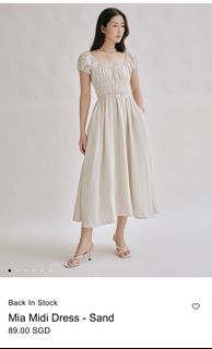 (Category: ) located in . Submitted by blingandbags (Listing ID 1349013135, Image 1). Description: .