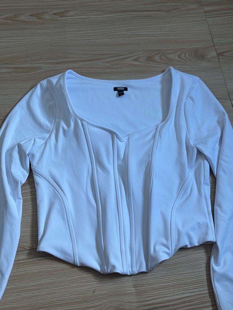 Express Longsleeve Corset White Longsleeves Top (Category: Activewear) located in Quezon City. Submitted by risse_declutters (Listing ID 1349026619, Image 2). Description: .