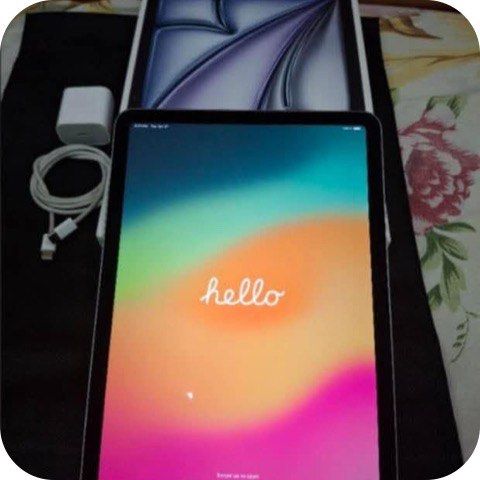 Ipad Air 6 128gb wifi (Category: iPad) located in Manila. Submitted by kbgadgetstore (Listing ID 1349075916, Image 1). Description: Ipad Air 6- 128gb 11 inch wifi only 36,500 Not yet activated Complete set.