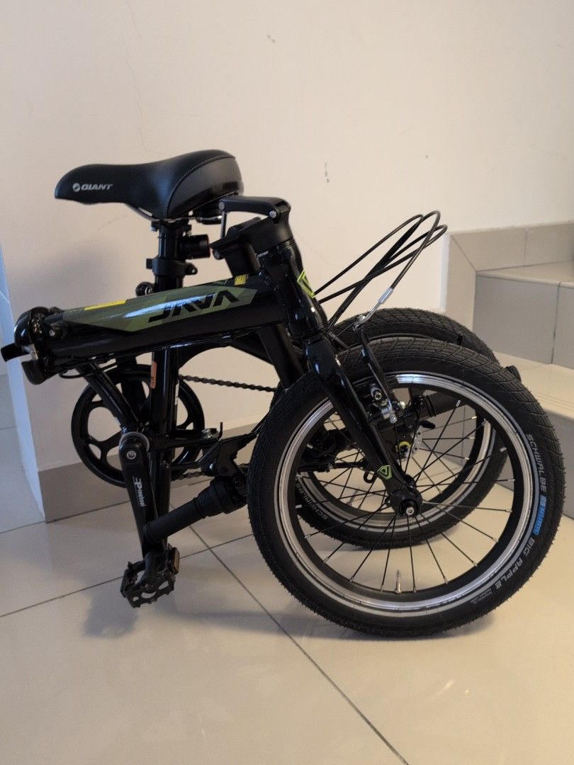 Java X3 (Category: Bicycles) located in Puchong. Submitted by hhang18 (Listing ID 1349090318, Image 1). Description: - internal 3 gears - upgraded to Giant sit and 16" big apple tires - well maintained.