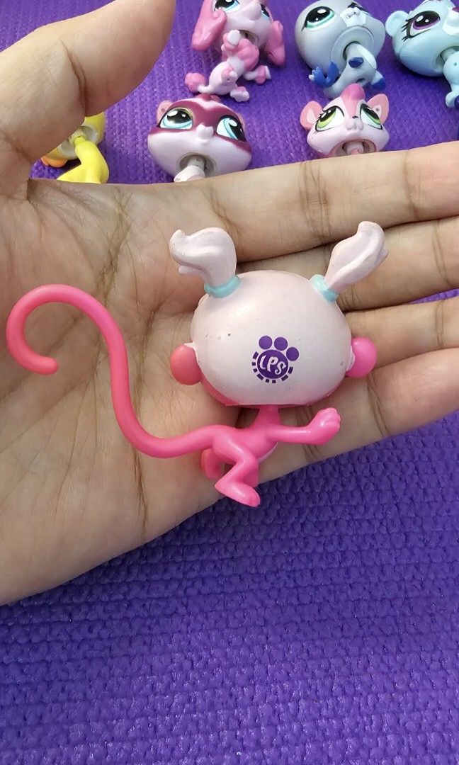 Littlest Petshop #3677 (Category: Kids Toys) located in Marikina City. Submitted by QueenZee (Listing ID 1349079640, Image 2). Description: Littlest Petshop #3677 wysiwyg 🌸 FB Page: NightKids Toys and More 🌸 Shipping from Marikina City 🌸 Courier: J&T / Lalamove 🌸 MOP: Gcash.
