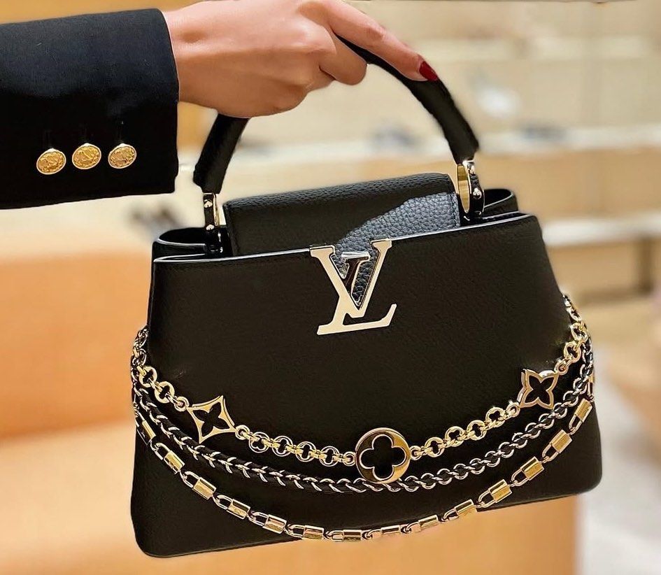 Lv Capucines BB GHW (Category: Luxury Bags & Wallets) located in Quezon City. Submitted by rarebagsfrmjapan (Listing ID 1349163541, Image 2). Description: PERFECT GIFT OR GIVEAWAYS REWARD UR SELF OR LOVE ONES AT LEAST ONCE A YEAR !!! 𝐃𝐈𝐒𝐂𝐋𝐀𝐈𝐌𝐄𝐑: we are 𝐧𝐨𝐭 𝐚𝐬𝐬𝐨𝐜𝐢𝐚𝐭𝐞𝐝 𝐰𝐢𝐭𝐡 𝐭𝐡𝐞 𝐛𝐫𝐚𝐧𝐝𝐬 𝐭𝐡𝐚𝐭 𝐚𝐫𝐞 𝐥𝐢𝐧𝐤𝐞𝐝 𝐚𝐧𝐝 𝐬𝐭𝐚𝐭𝐞𝐝 𝐢𝐧 𝐭𝐡𝐢𝐬 𝐩𝐨𝐬𝐭. 𝐀𝐥𝐥 𝐫𝐢𝐠𝐡𝐭𝐬 𝐚𝐫𝐞 𝐫𝐞𝐬𝐞𝐫𝐯𝐞𝐝 𝐭𝐨 𝐢𝐭𝐬 �