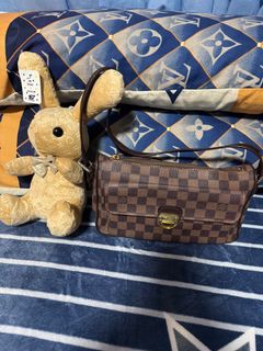 (Category: ) located in . Submitted by ofel315 (Listing ID 1349115338, Image 1). Description: .