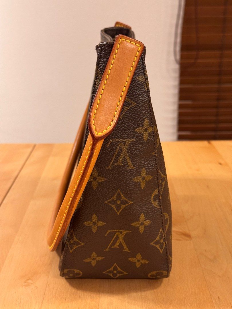 LV Monogram Looping MM (Category: Luxury Bags & Wallets) located in San Fernando. Submitted by authenluxeph (Listing ID 1349184681, Image 2). Description: For Sale: LV Monogram Looping MM • Authenticity Guaranteed: Personally bought in Japan, 100% authentic with a money-back guarantee if proven fake by a reputable authenticator. • Condition: Rank A – In excellent condition with very minimal signs of usage. Clean interior. • Details: Serial no. FL