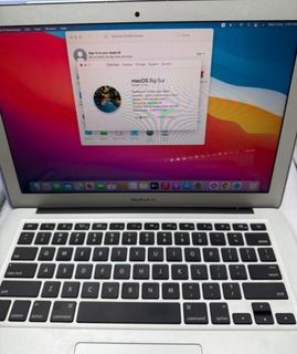 Laptop and macbook Collection item 2