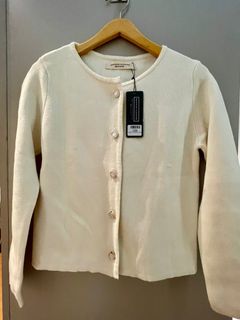 (Kategori: ) berada di . Dikirim oleh newprelovedapparel (ID iklan 1349135821, Gambar 1). Deskripsi: .