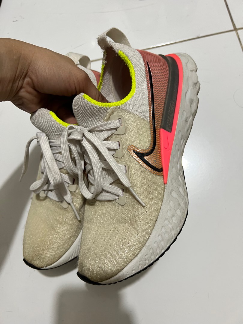 Nike React Shoes Original, Women's Fashion, Footwear, Sneakers on Carousell