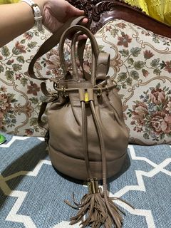 (Category: ) located in . Submitted by kakaibags (Listing ID 1349150374, Image 1). Description: .