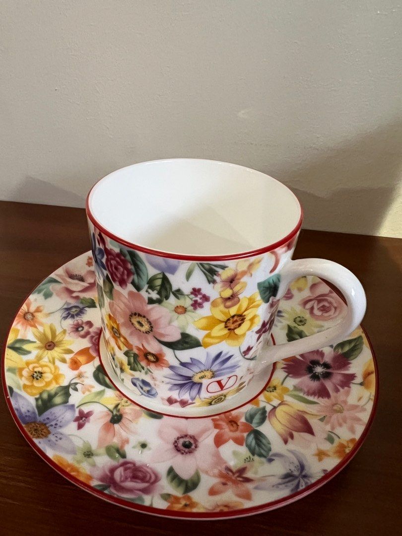 Valentino teacup (Category: Other Kitchenware & Tableware) located in Manila. Submitted by chaitheexplorer (Listing ID 1349101769, Image 1). Description: .