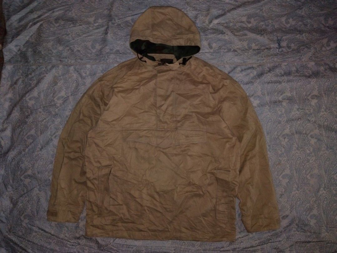 VINTAGE MILITARY JACKET FLYING FORCE ANORAK (Category: Coats, Jackets and Outerwear) located in Zamboanga. Submitted by nurbya898048 (Listing ID 1349184881, Image 2). Description: Excellent condition Color rate 9.7/10 khaki camou color way Size Medium Oversized Dimes on tape measurement Width 24 Length 29 No issue/flaws See all photos for details 1450+sf Mop gcash Courier j&t Location Zamboanga city We ship nationwide.