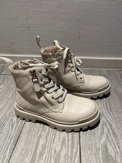 （分類：）位於 。 由 ab.ab.house 提交（商品編號 1349231327，圖片 1）。簡介： 。