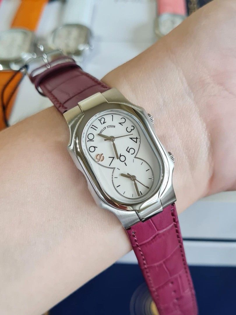 Authentic Philip Stein Watch (Category: Women's Watches) located in Manila. Submitted by nhelnhelly (Listing ID 1349314085, Image 3). Description: ‼️‼️‼️SALE‼️‼️‼️ ON HAND PH 😍😍😍 💯% AUTHENTIC PHILIP STEIN SLIM Signature SMALL Women's Watch BRAND NEW COMPLETE U.S. PACKAGE Model 1S-FSLV 21,500 only if cash, free delivery 😉👍 ‼️‼️‼️LIMITED‼️‼️‼️.