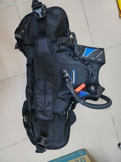 （分類：）位於 。 由 nobody________ 提交（商品編號 1349310376，圖片 1）。簡介： 。