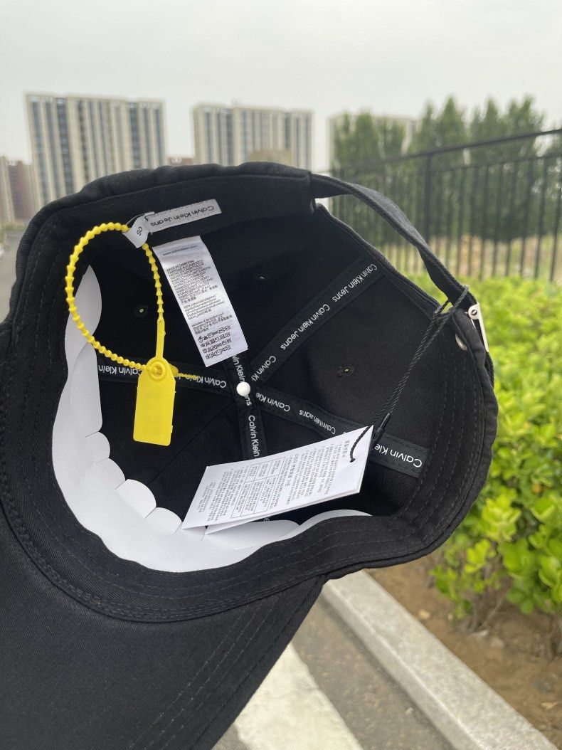 Cap （分類：棒球帽、帽）位於 Hong Kong。 由 97285701 提交（商品編號 1349207674，圖片 5）。簡介： Soft top baseball cap。