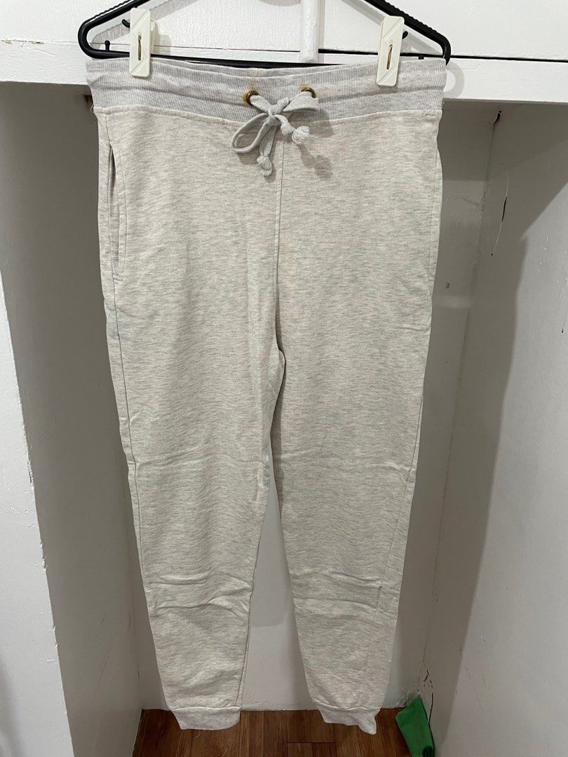 Cream jogging pants (Category: Joggers) located in Pasay City. Submitted by thriftmart (Listing ID 1349274869, Image 1). Description: .