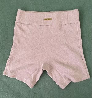(Category: ) located in . Submitted by mamasfinds (Listing ID 1349304771, Image 1). Description: .