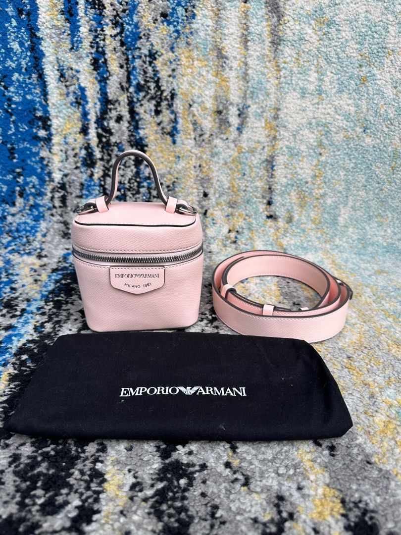 EMPORIO ARMANI VANITY BAG (Category: Luxury Bags & Wallets) located in Paranaque City. Submitted by changingclassic (Listing ID 1349207586, Image 1). Description: EMPORIO ARMANI BUCKET BAG -Original 💯 -Used once -Kindly check all the attached photos DM FOR INTERESTED .