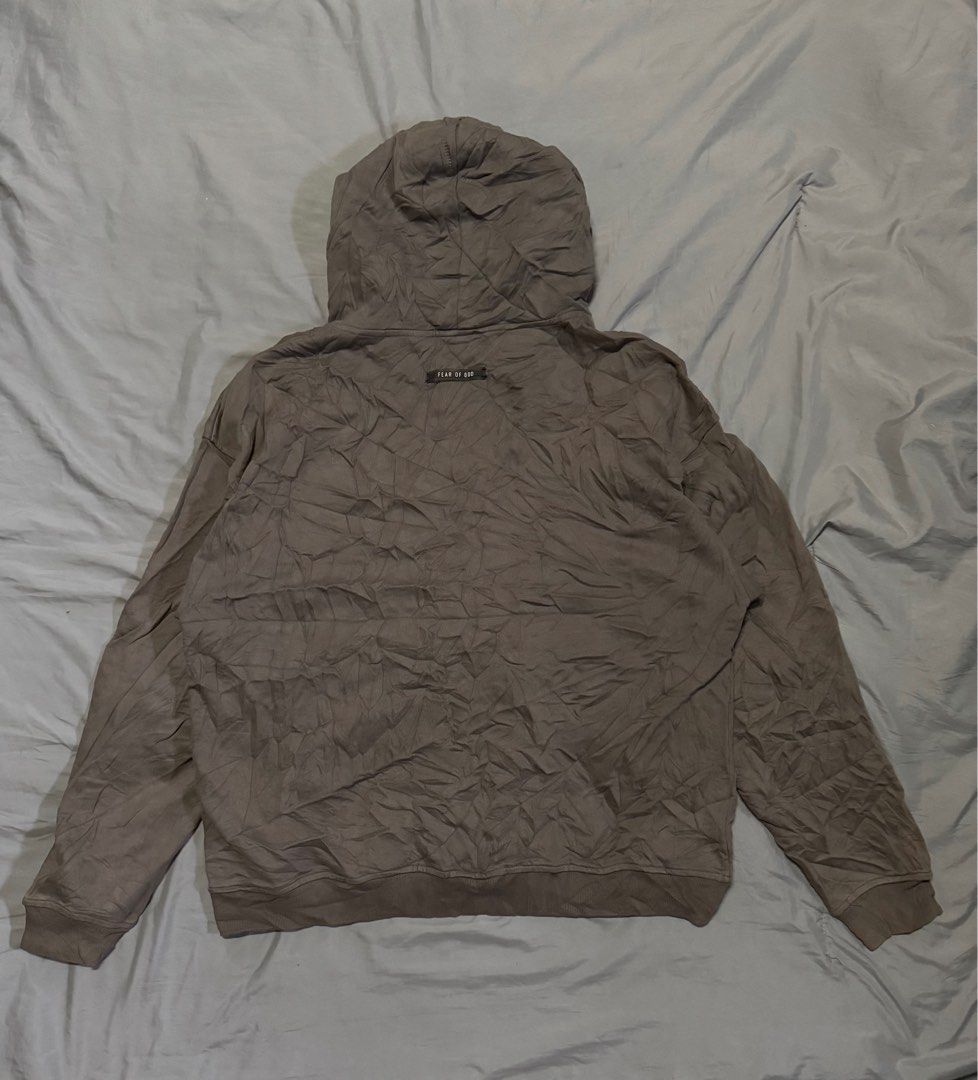 Fear of God 6th collection hoodie (Category: Hoodies) located in Manila. Submitted by thra_shirts (Listing ID 1349273183, Image 2). Description: Fear of God 6th collection boxy hoodie Small on tag W 24/L 26 (boxy fit) Authentic .