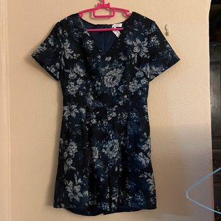 (Category: ) located in . Submitted by roxyfoxxy (Listing ID 1349312706, Image 1). Description: .