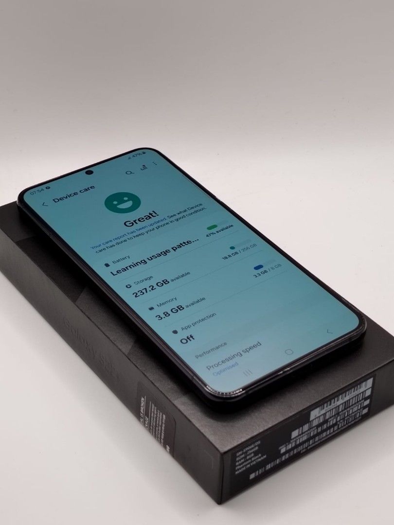 Galaxy S22+ 5G 256GB Phantom Black, Mobile Phones & Gadgets, Mobile